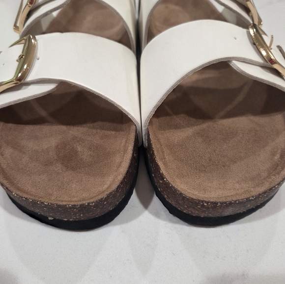 TIME & TRUE Elegant White Double Buckle Sandals - Picture 8 of 8